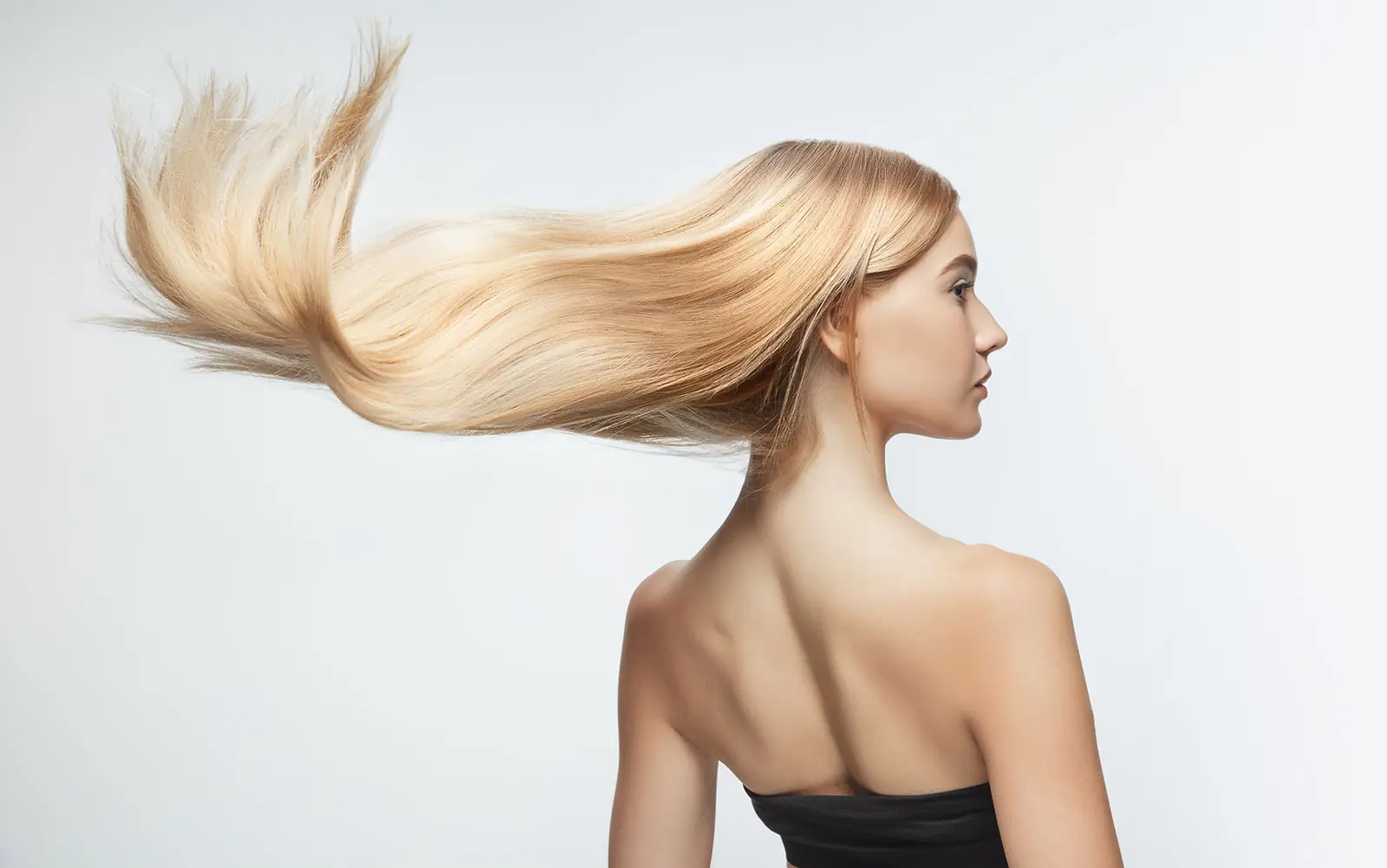 Dlouhé zdravé blond vlasy